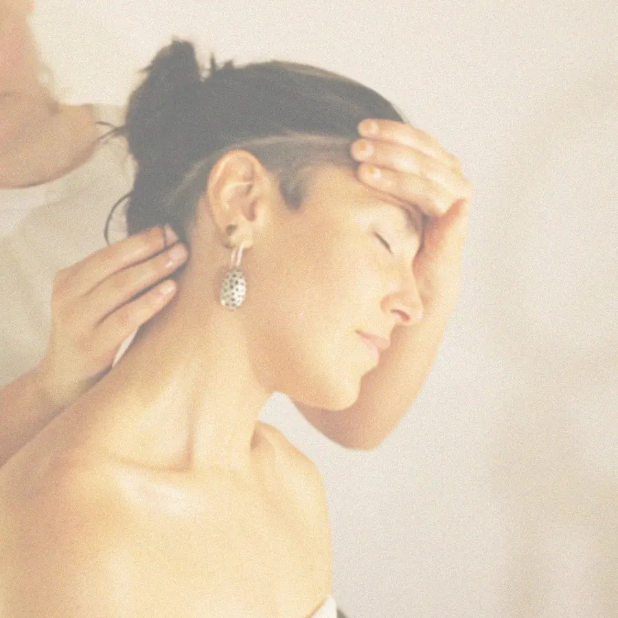 A moment of stillness during treatment