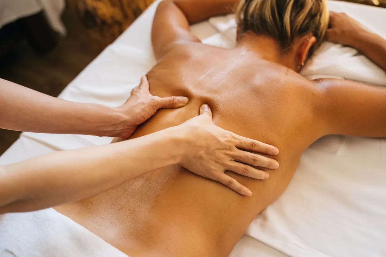 Deep tissue massage detail